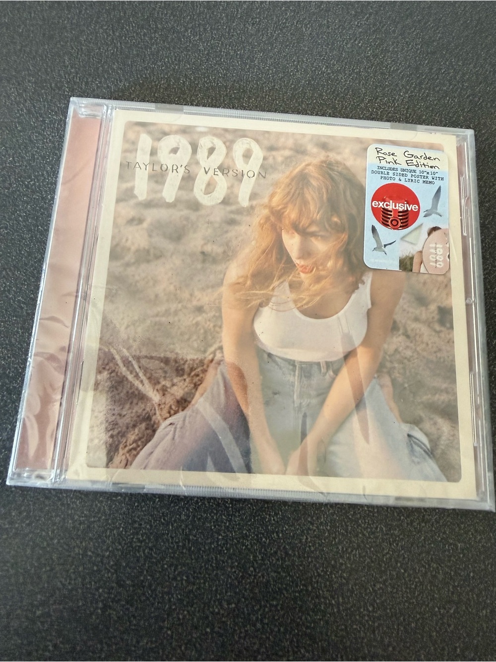 Taylor Swift 1989 (Taylor's Version) Rose Garden Pink Edition CD.